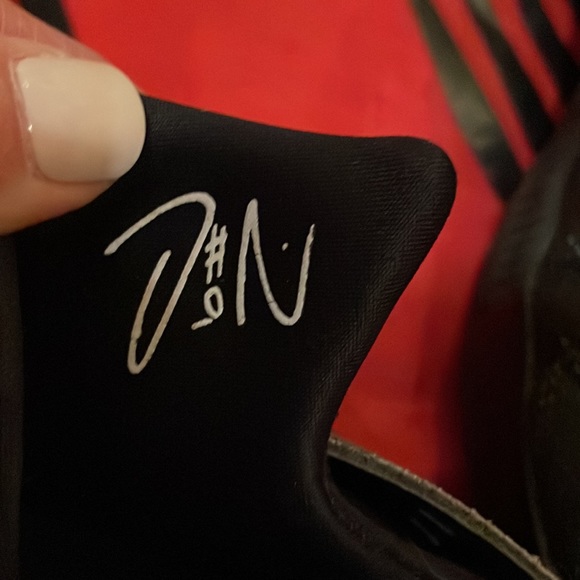 ♥️🏀Adidas Dame no 9 basketball shoes - Picture 2 of 7